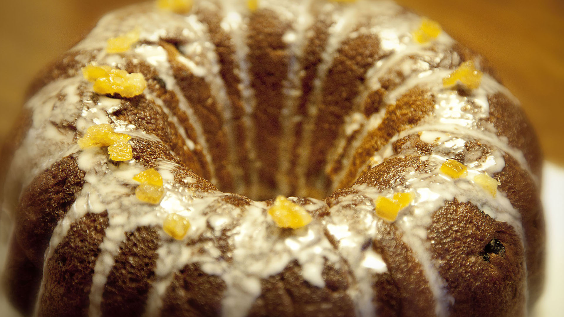 Easter Bundt Cake - Babka Wielkanocna - Ania